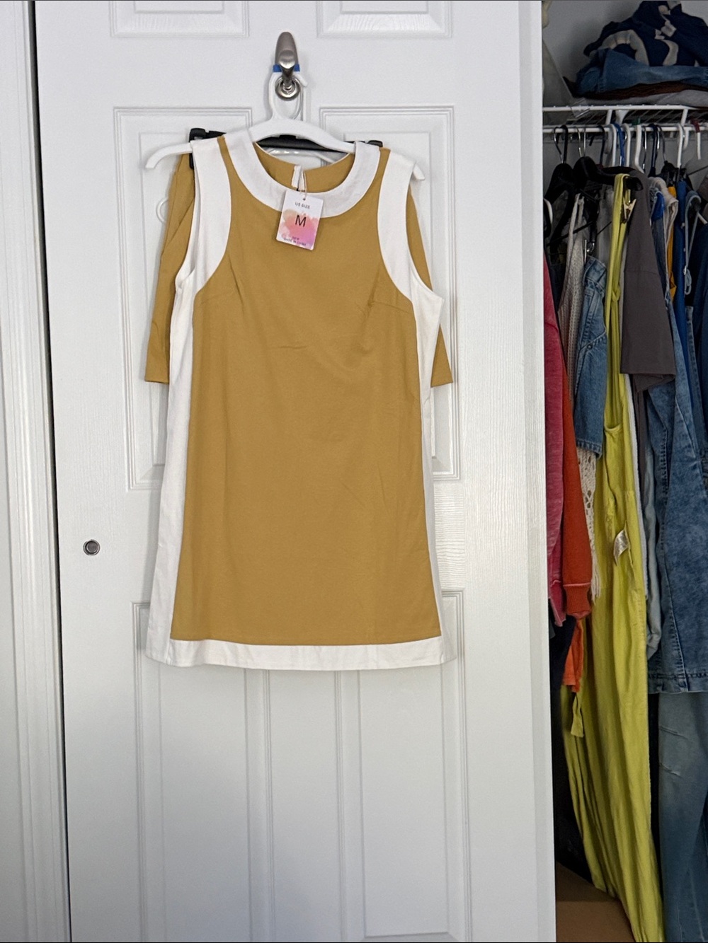 Sleeveless Mustard and White Shift Dress - Size M